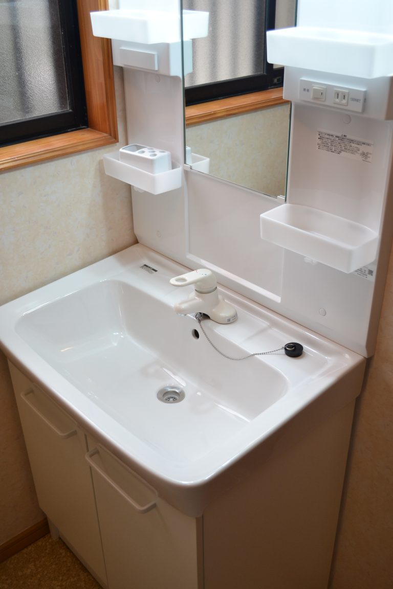 宮崎市 洗面化粧台 リフォーム 施工後 下