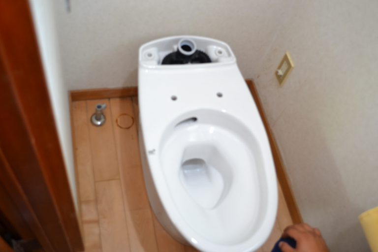 宮崎市 リフォーム トイレ 施工中