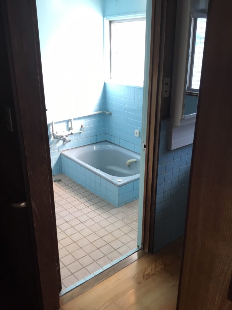 バスリフォーム施工前