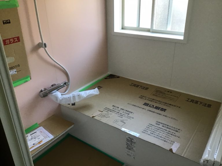 バスリフォーム施工中