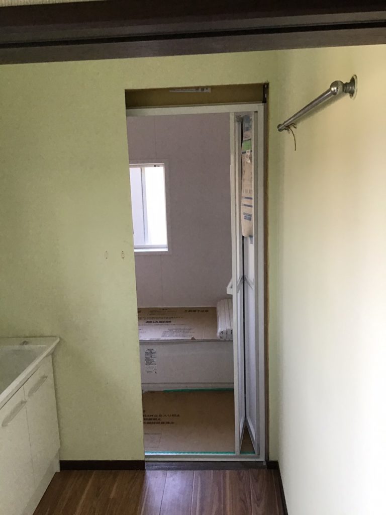 バスリフォーム施工中