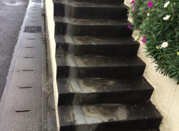 宮崎市の階段モルタル補修工事