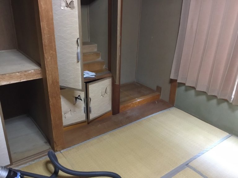 和室畳張替・クロス貼替施工前