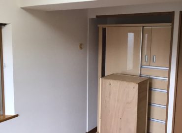 宮崎市のクロス貼替・クローゼット解体補修