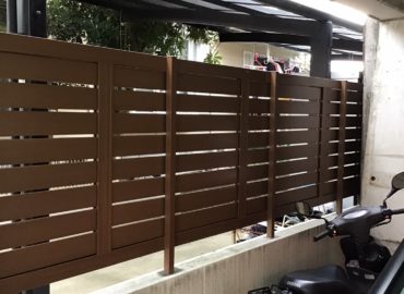 宮崎市のフェンス取付・雨樋補修