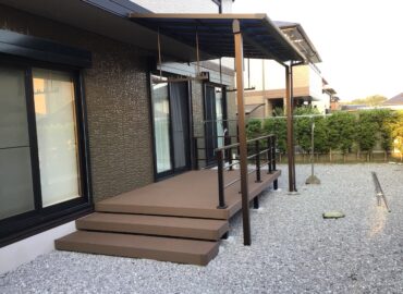 テラスデッキ新設工事