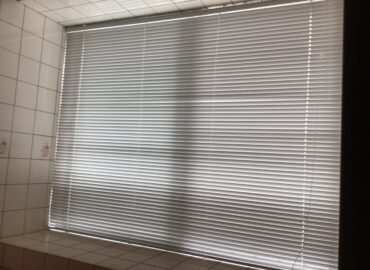 浴室ブラインド交換